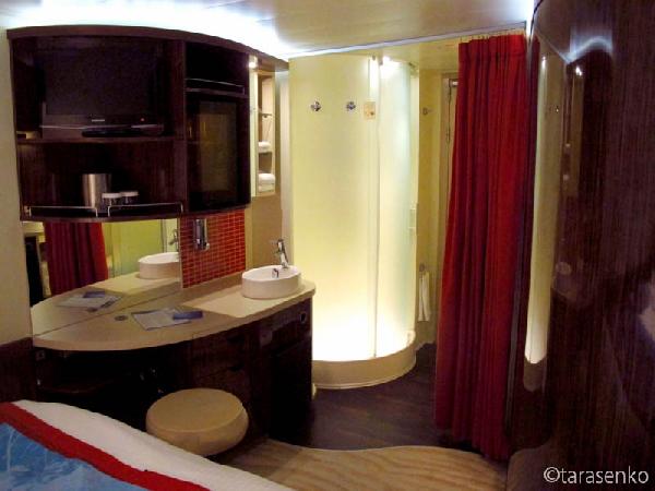 photo inside cabin, NCL Epic liner, sea cruise