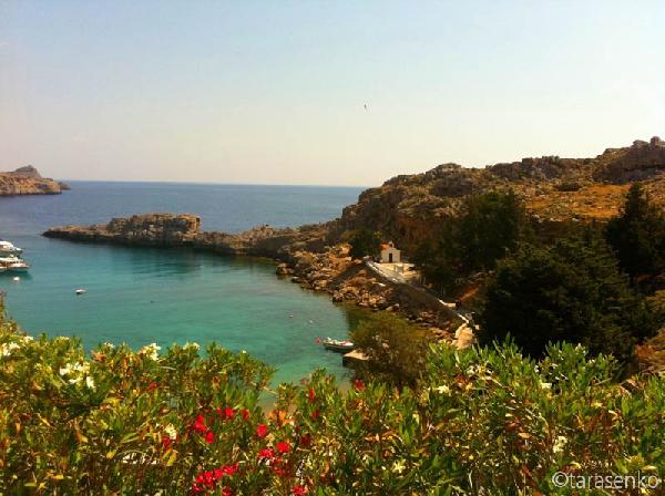 Landmarks of Rhodes.  What to see?  - Lindos.  Acropolis.  St. Paul's Bay