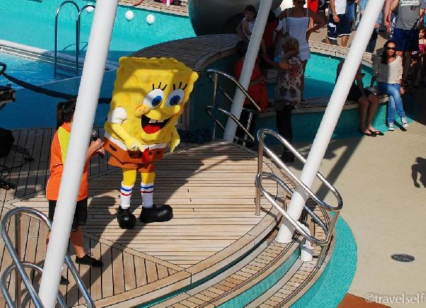 Отдых с детьми в круизе NCL Epic развлечения на лайнере Nikelodoen Sponge Bob