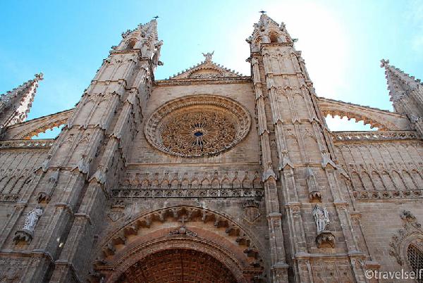 Palma de Mallorca landmarks Cathedral