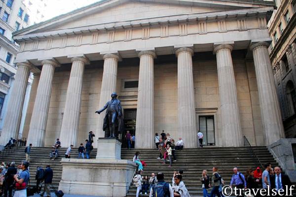Federal Hall photo in New York
